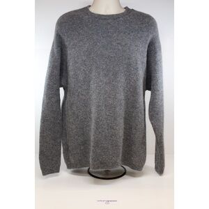 Gray lululemon long-sleeve crew neck sweater